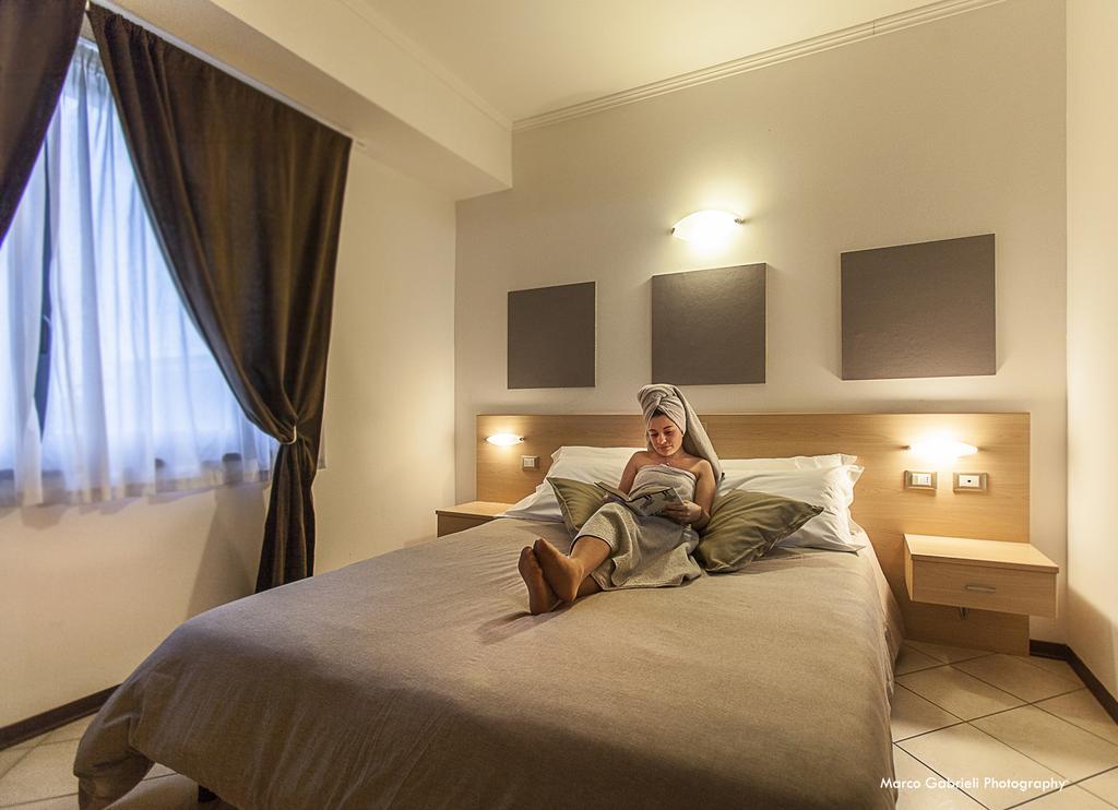 Hotel Bussana Porto Tolle Bilik gambar