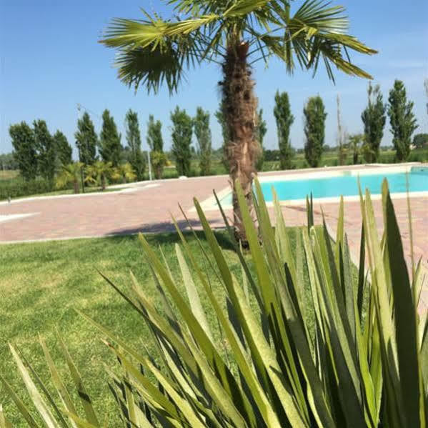 Hotel Bussana Porto Tolle Luaran gambar